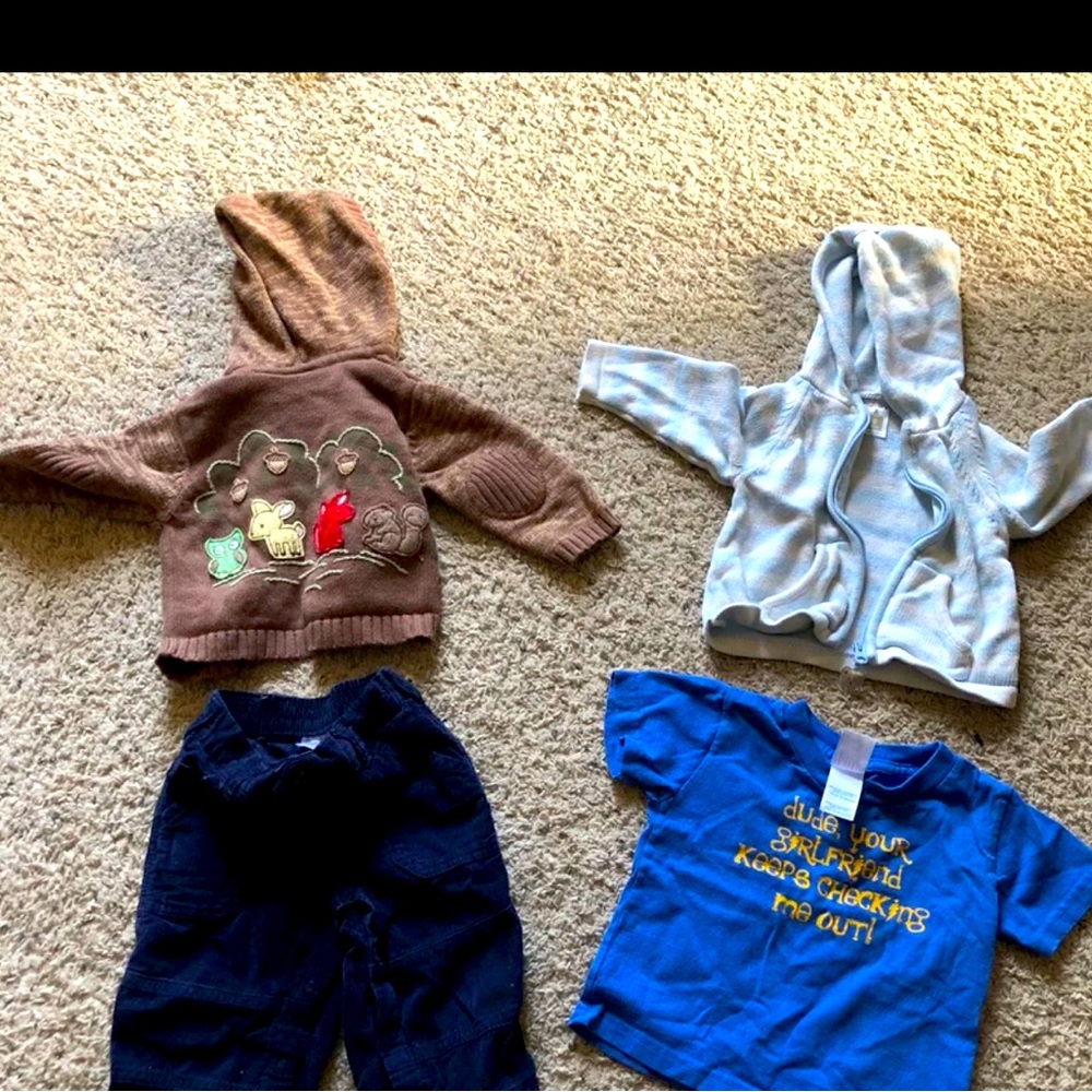 Baby boy bundle hoodies pants and t-shirt 9M , 18M